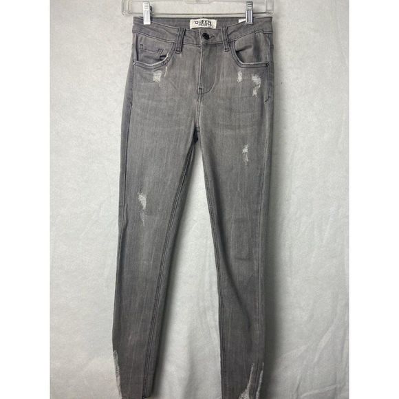Queen Hearts Women denim Jeans Black Gray wash distressed Size Small - Picture 1 of 11